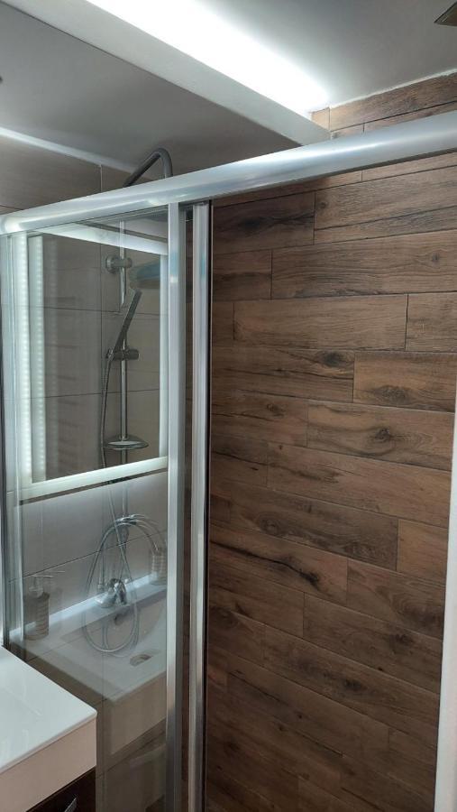 Sunshine Apartment Kragujevac Exterior photo